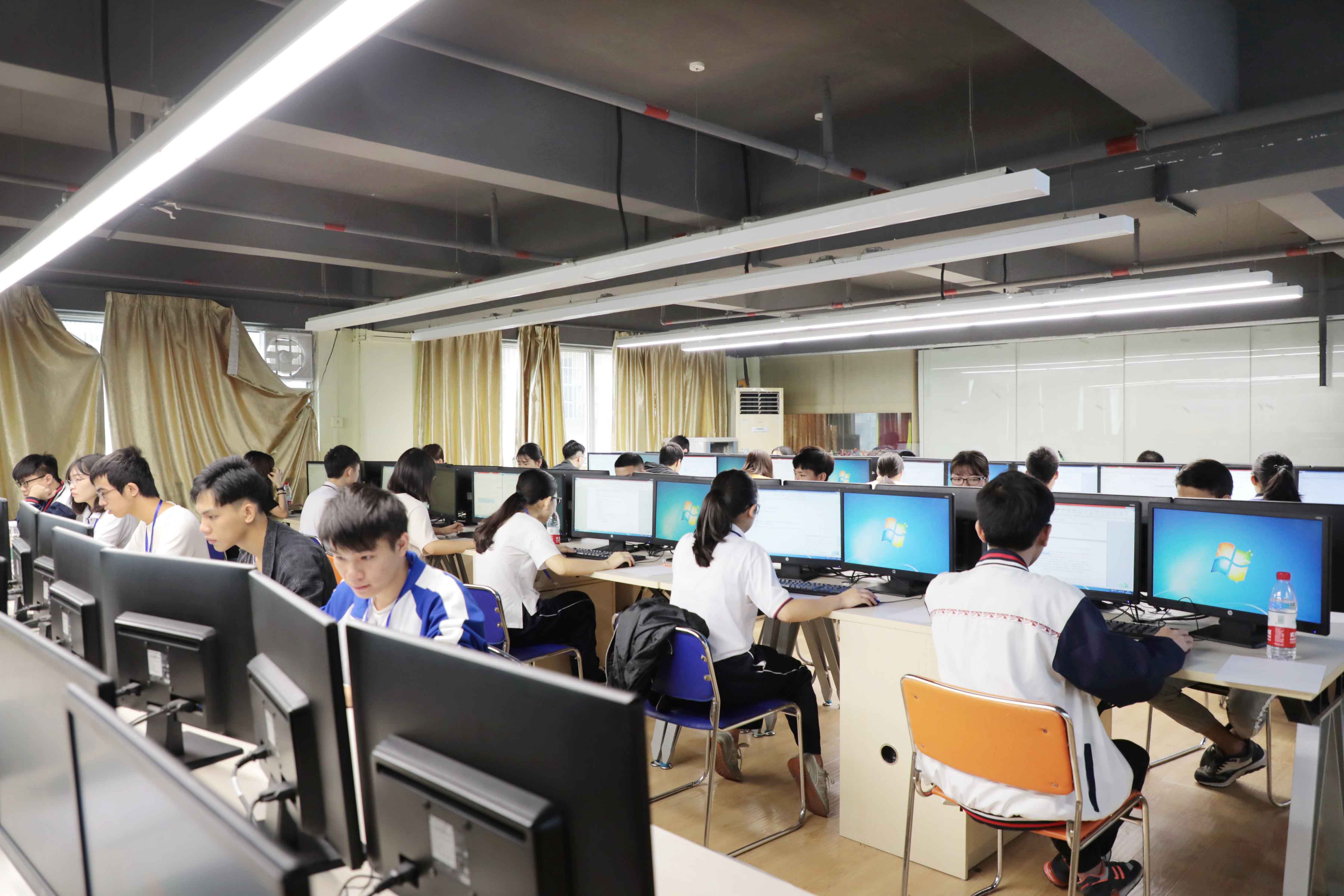 微信图片_20181102115618.jpg 微信图片_20181102115618.jpg