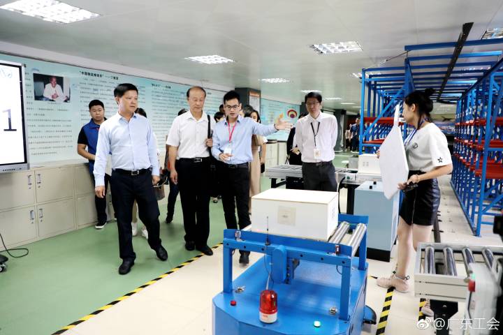 微信图片_20181102141503.jpg 微信图片_20181102141503.jpg