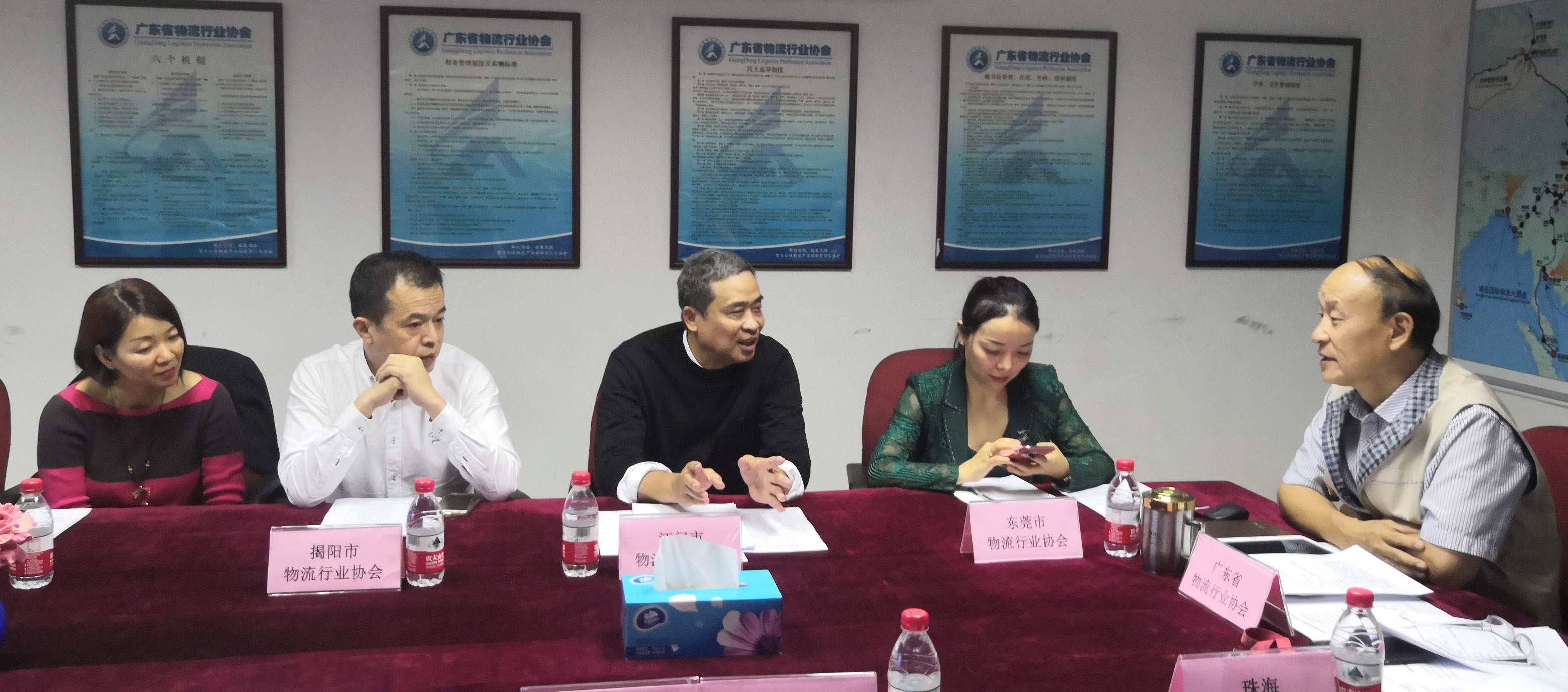 a0e48a668be18c875717d24f981a728.jpg a0e48a668be18c875717d24f981a728.jpg