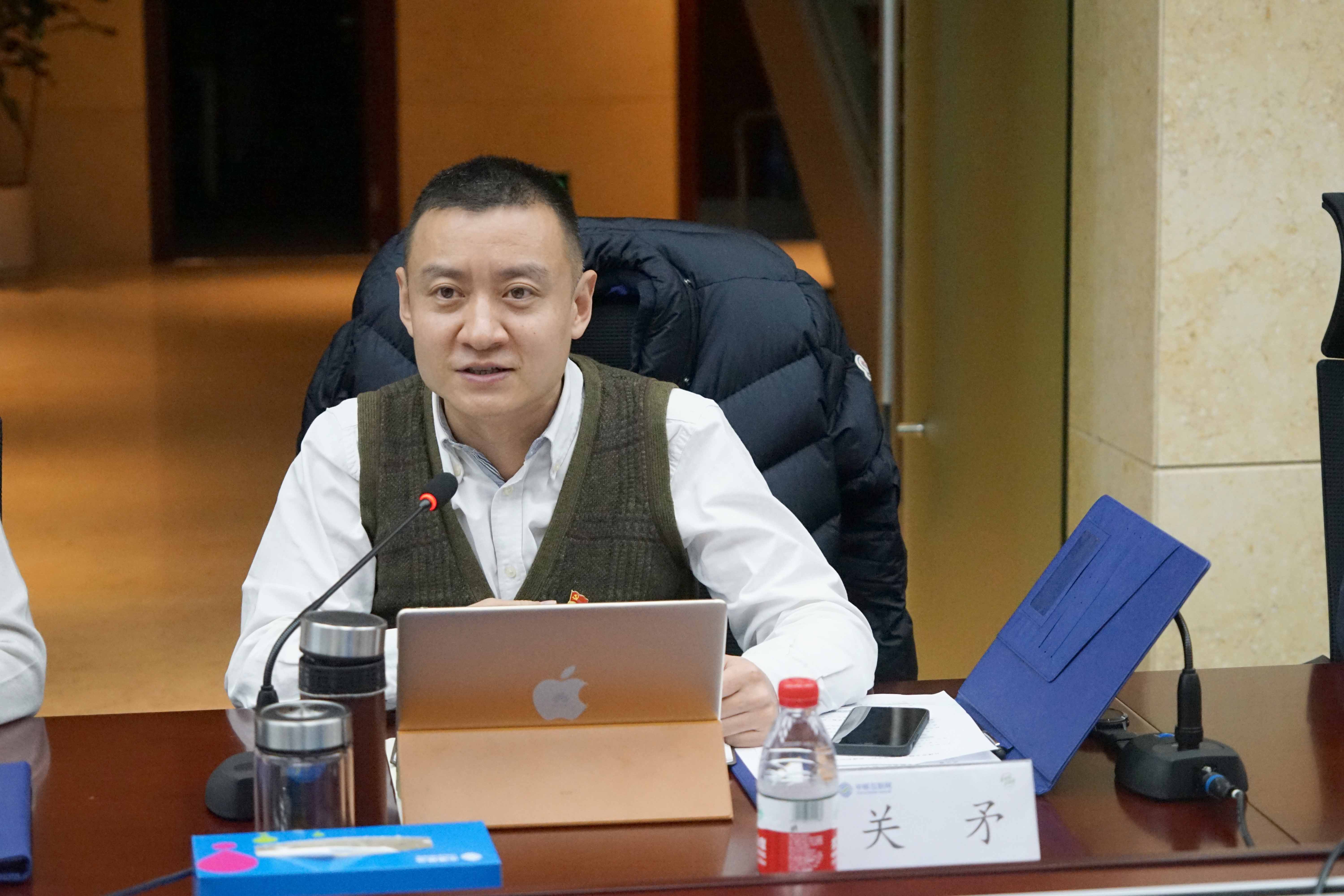 4 中移互联网公司综合部(法律事务中心)党支部书记、总经理.JPG 4 中移互联网公司综合部(法律事务中心)党支部书记、总经理.JPG