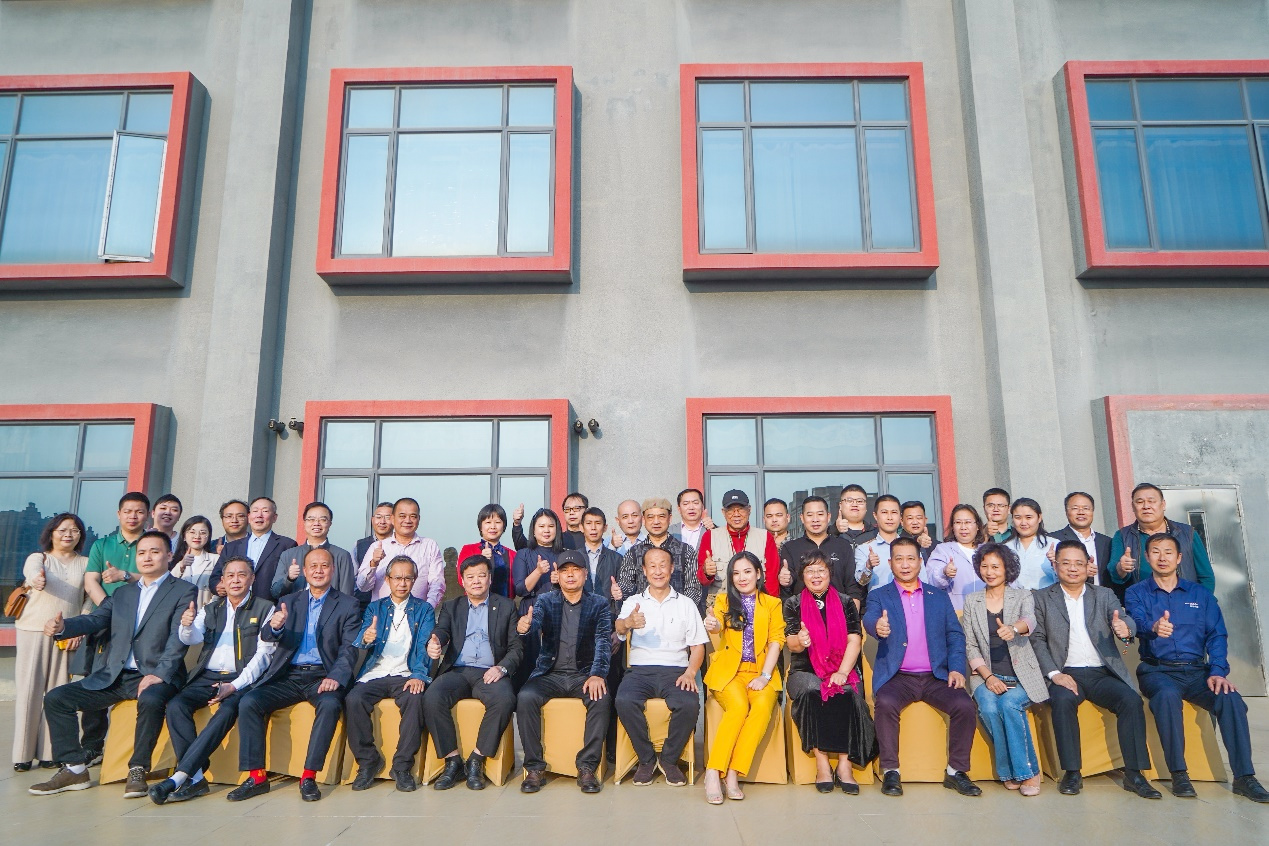 图片4.jpg 图片4.jpg