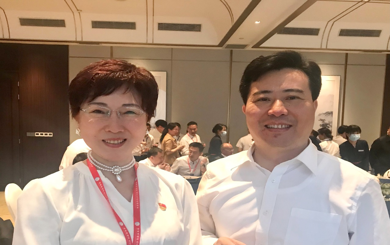 图片4.jpg 图片4.jpg